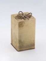 Stuart Devlin silver-gilt Christmas carol surprise box, 'The Holly and The Ivy', London, 1979