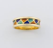 Enamel and 18ct gold ring