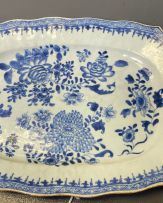 A Chinese blue and white dish, Qianlong period, 1735-1796