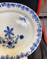 A pair of Chinese Export blue and white dishes, Qing Dynasty, Qianlong period, 1736-1795