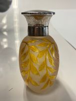 A George V silver-mounted scent bottle, Hasset & Harper Ltd, Birmingham, 1925