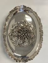 A Victorian silver dish, Walker & Hall, Sheffield, 1894