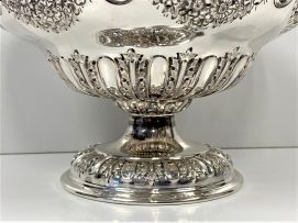 A George V silver-gilt rose bowl, Fenton Brothers Ltd, Sheffield, 1905