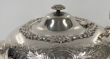 An Elizabeth II silver teapot, AE Poston & Co Ltd, Birmingham, 1956