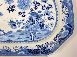 A Chinese blue and white dish, Qing Dynasty, Qianlong period, 1736-1795