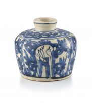 A Chinese blue and white 'Kraak' jar, Ming Dynasty, Wanli period, 1573-1620