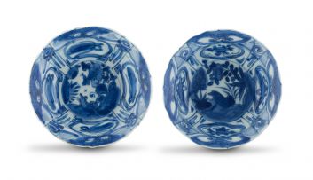 A near pair of Chinese blue and white 'Kraak' bowls, Ming Dynasty, Wanli period, 1573-1620