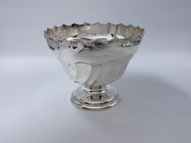 An Edward VII silver rose bowl, Cooper Brothers & Sons, Sheffield, 1905