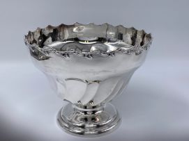 An Edward VII silver rose bowl, Cooper Brothers & Sons, Sheffield, 1905